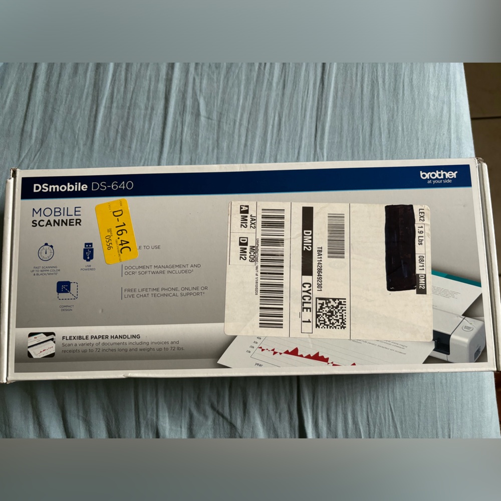 Brother scanner, portable, used once. - Picture 3 of 13